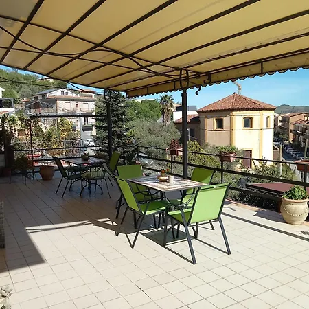 Letizia فندق مبيت وإفطار