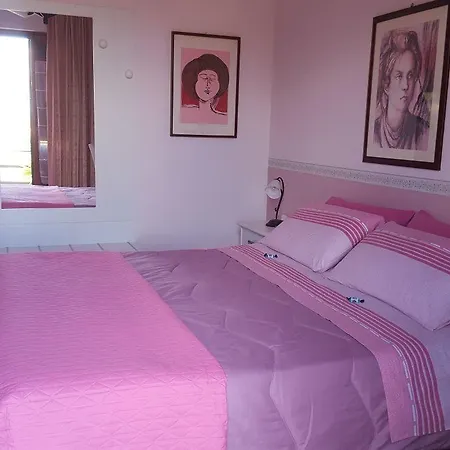 فندق مبيت وإفطار Letizia 4*