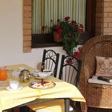 Letizia كاستلبونو