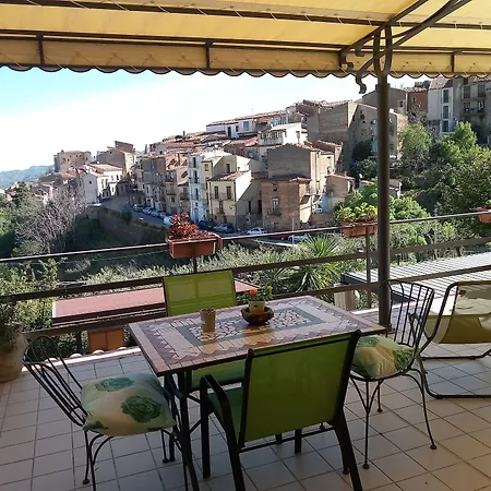 Letizia 3* Castelbuono (Sicily)