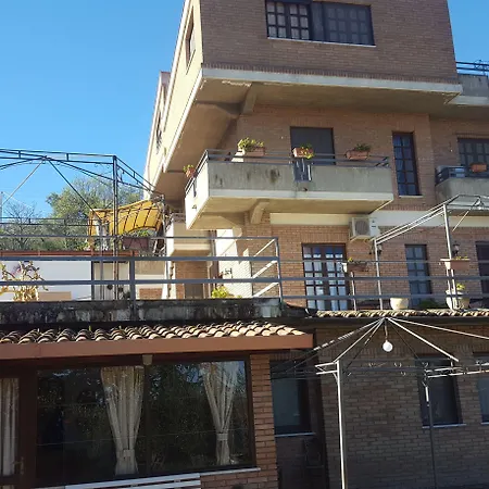 Letizia فندق مبيت وإفطار