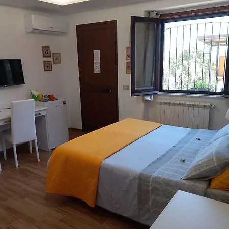 Letizia Bed & Breakfast 3*