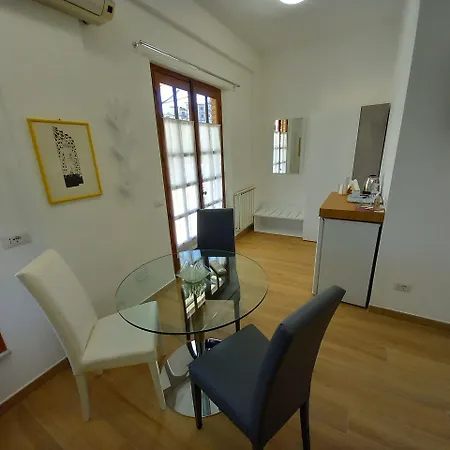 Letizia Bed & Breakfast 3*